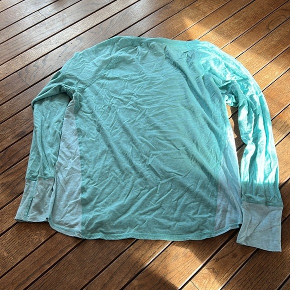 Zella top - Picture 4 of 4